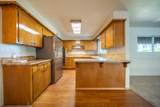 688 Julie Way - Photo 32