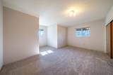 688 Julie Way - Photo 37