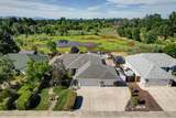 2654 Queens Way - Photo 4