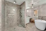 6913 Riverside Drive - Photo 37
