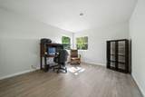 61 Chief George - Photo 41