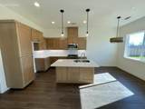 20023 Pride Mountain Court - Photo 9