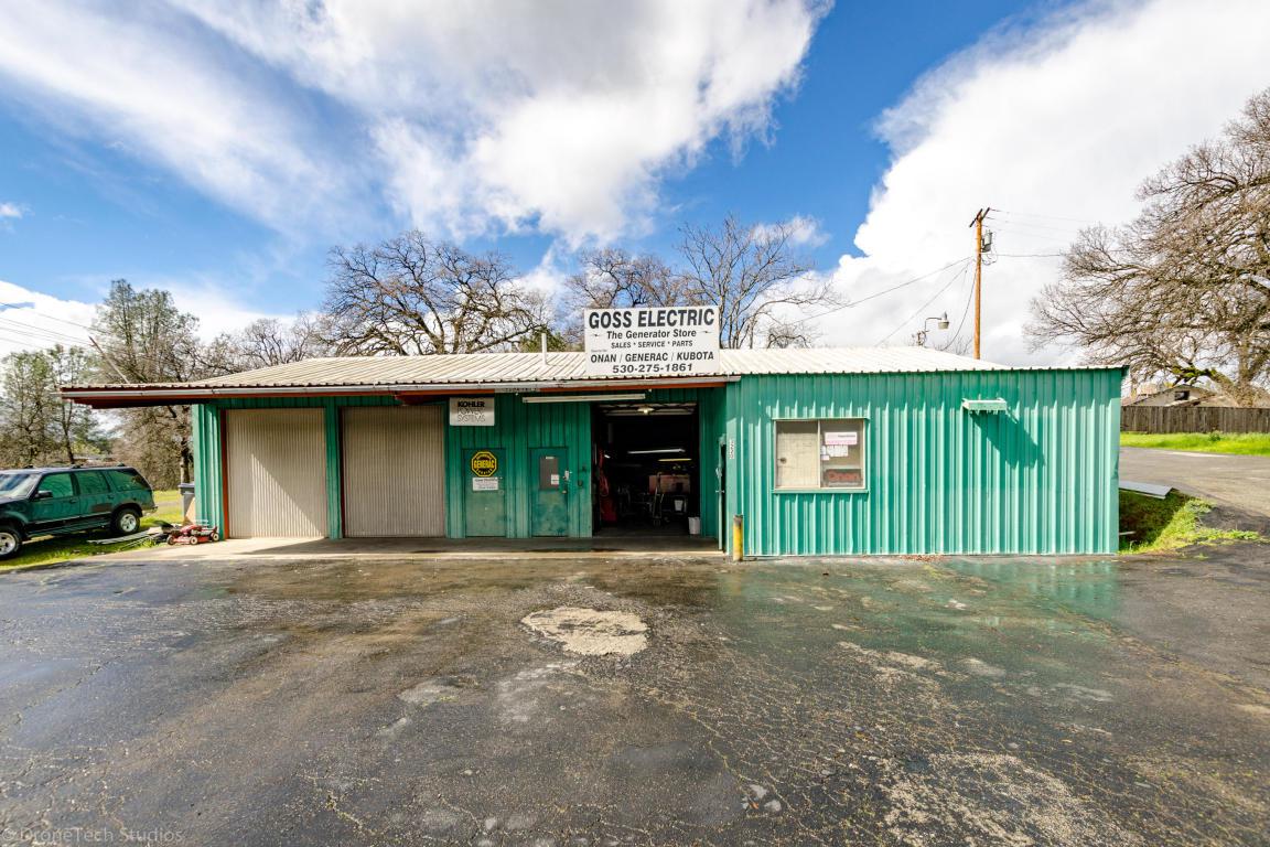 3220 Cascade - Photo 1
