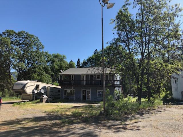 21425 Main St - Photo 1