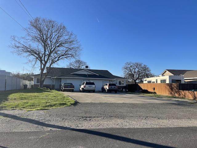 21887 Chimney Rock Dr - Photo 1