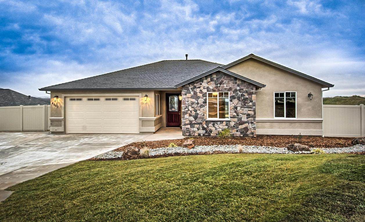 1387 Spanish Bay Dr - Photo 1