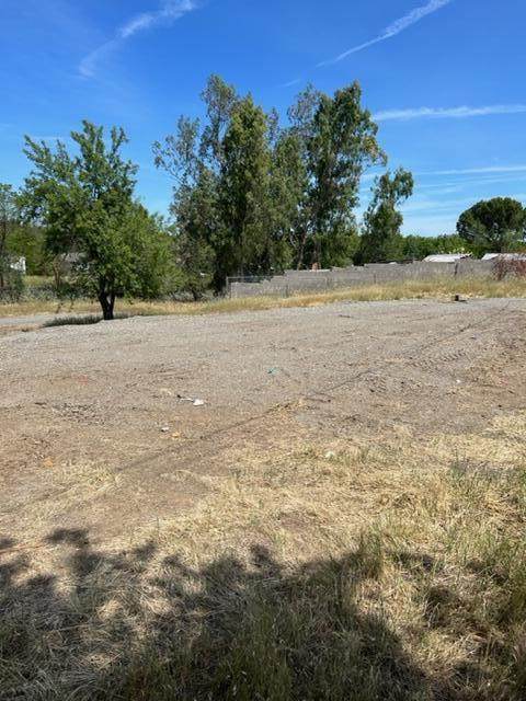 9522 San Benito Avenue - Photo 1