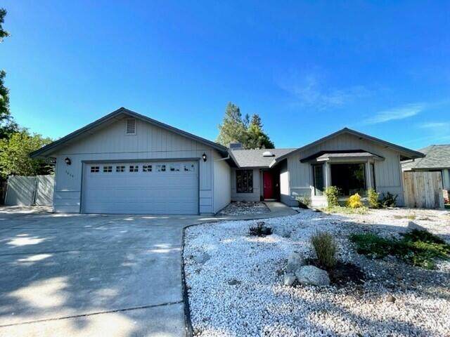 1630 Canter Ct - Photo 1
