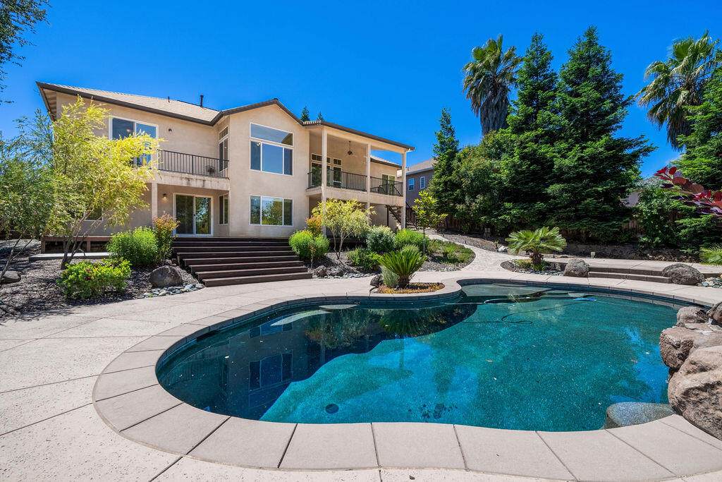 1230 Chandon Ct - Photo 1