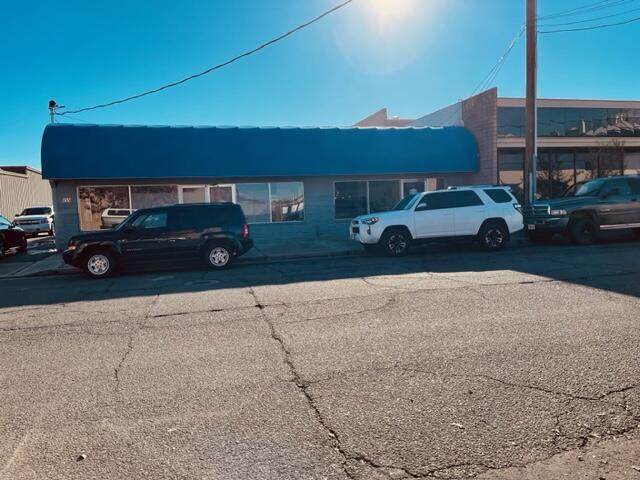 851 Commerce St - Photo 1