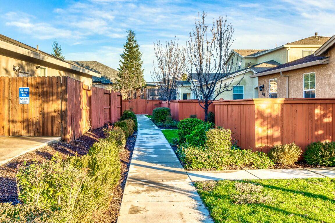 573 Mission De Oro Dr - Photo 1