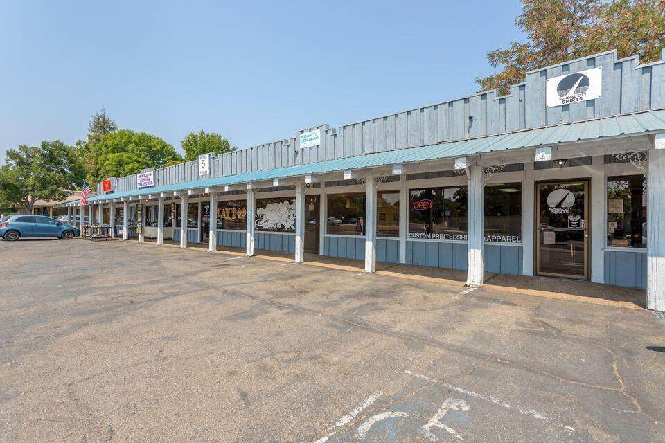 1556 Hartnell Ave - Photo 1