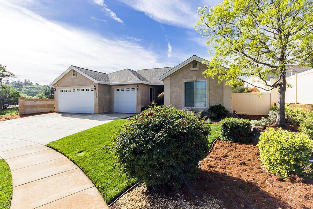 979 Leisha Lane - Photo 1