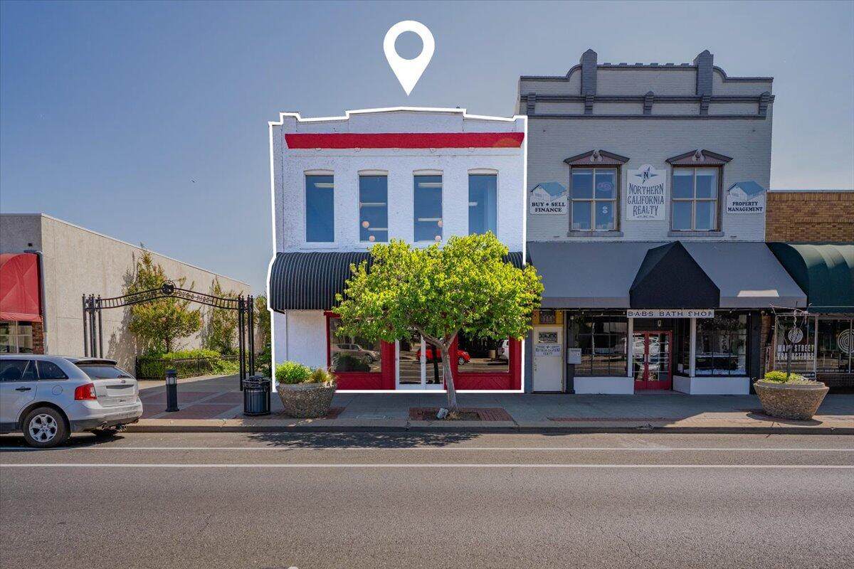 734 Main Street - Photo 1