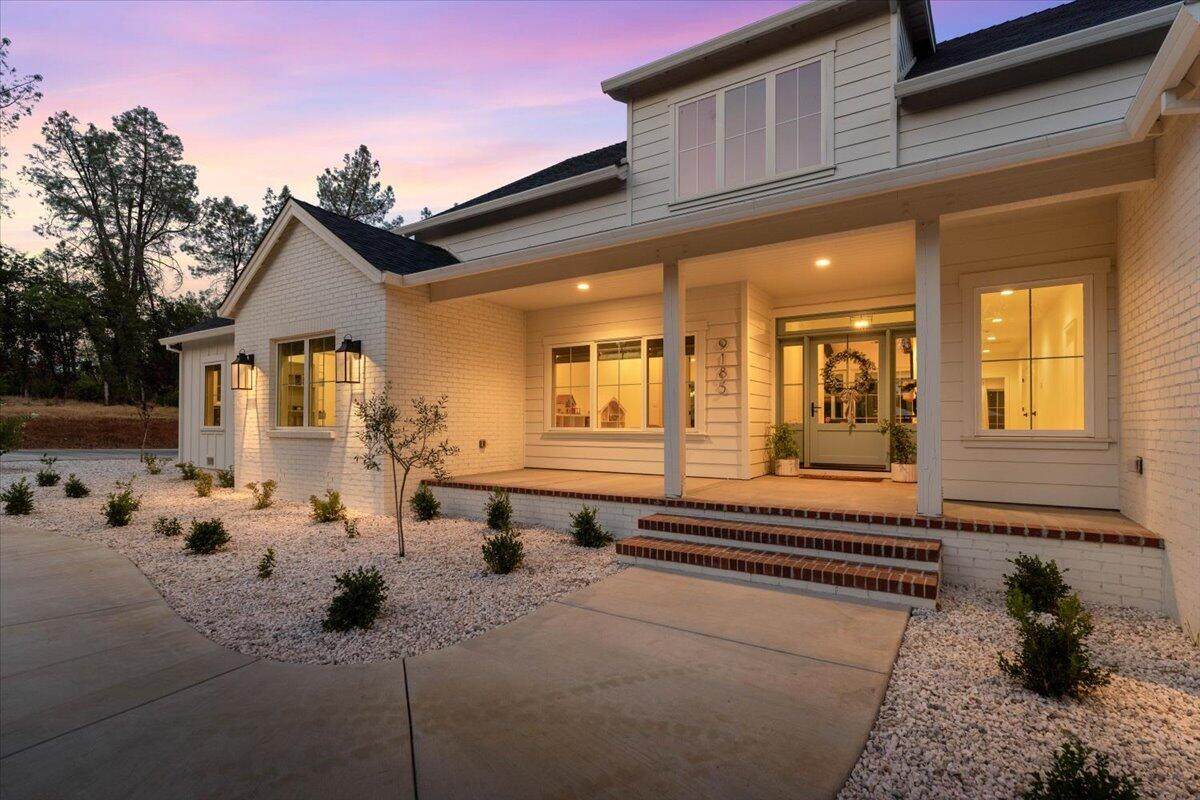 9185 Silver King Road - Photo 1