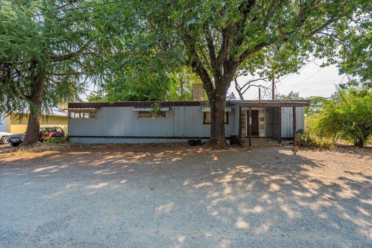 12125 Shaver Lane - Photo 1