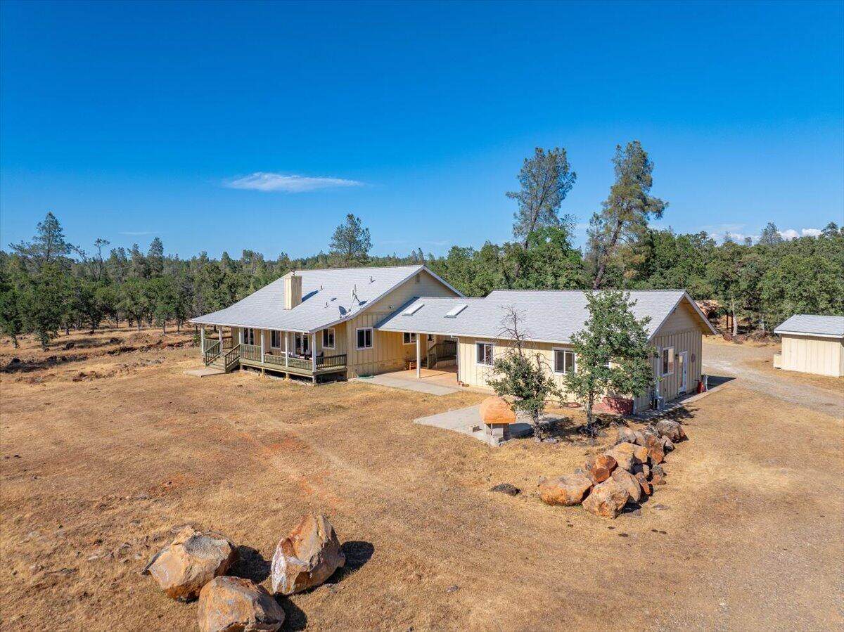 25150 Dersch Road - Photo 1