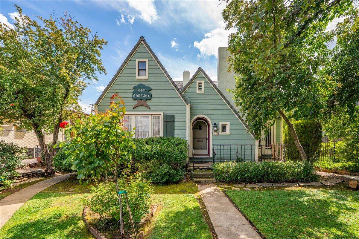 2469 Old Eureka Way - Photo 1