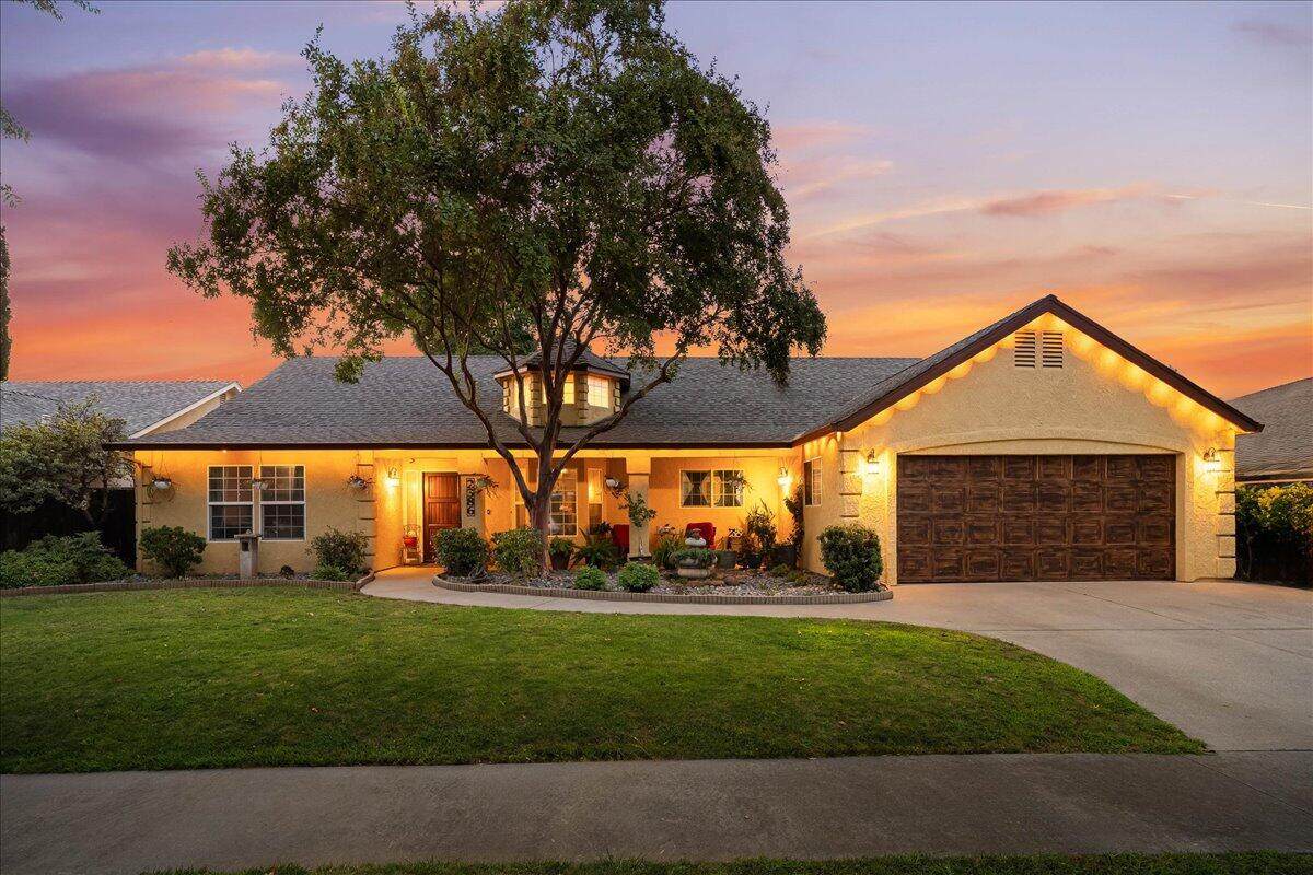 2386 Farmington Avenue - Photo 1