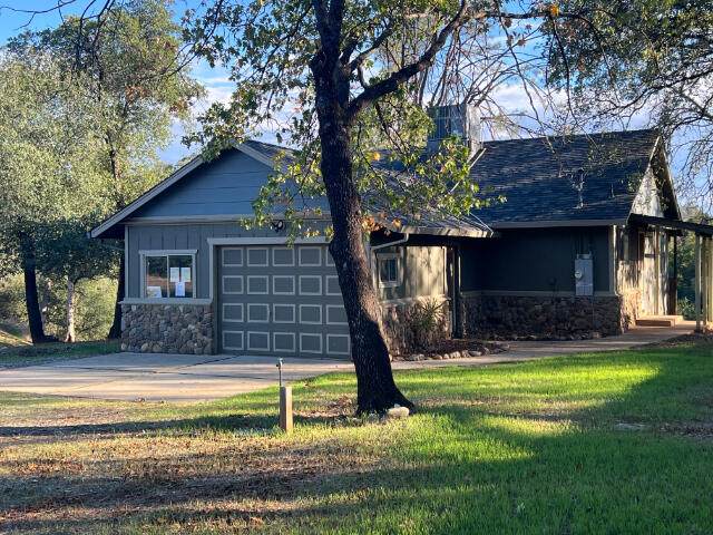 16837 Dot Lane - Photo 1