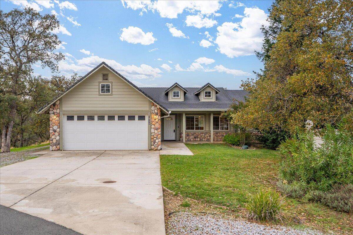 19774 Antler Way - Photo 1