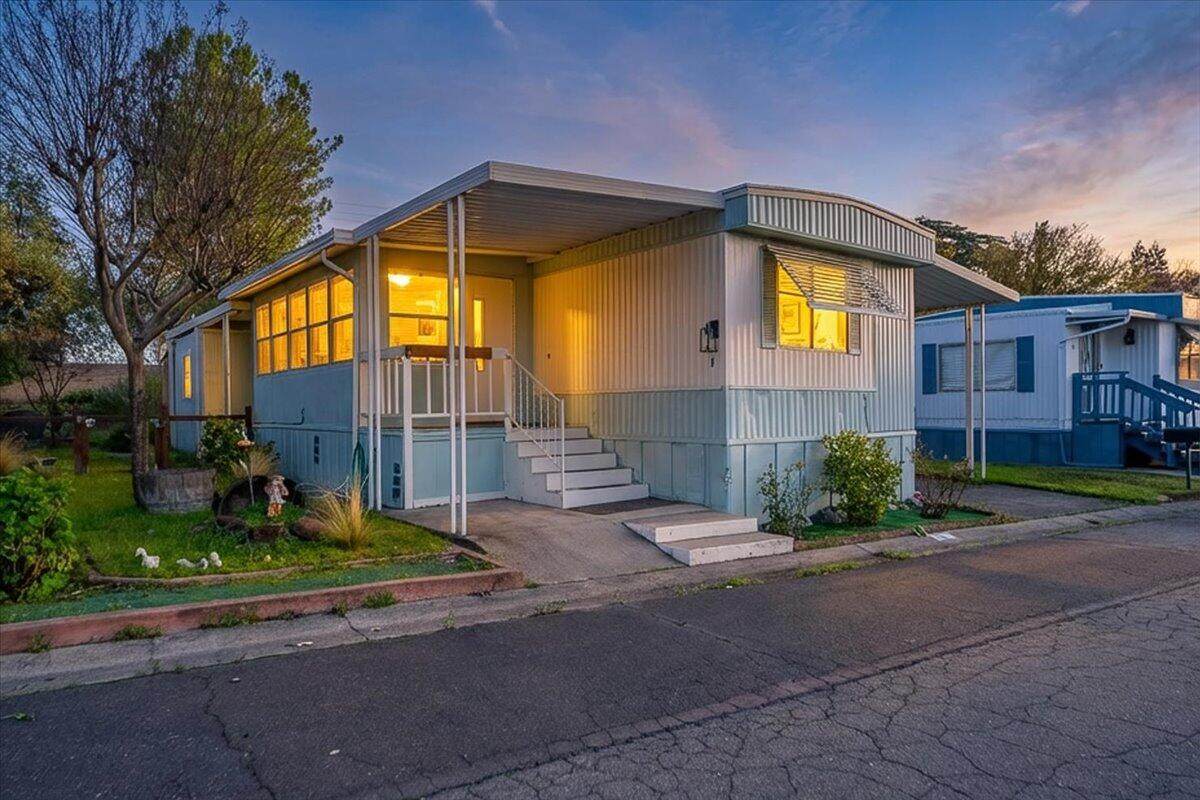 18 Casa Grande Drive - Photo 1