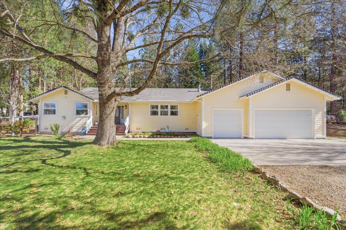 833 Remour Lane - Photo 1
