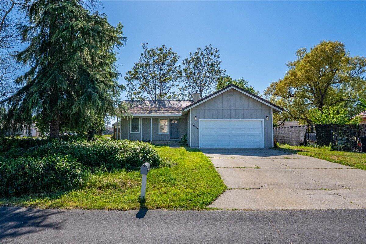 19159 Yar Place - Photo 1