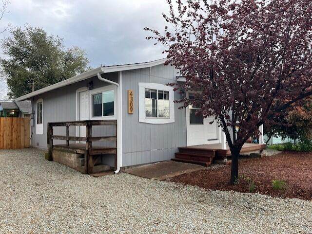 4309 Meade Street - Photo 1