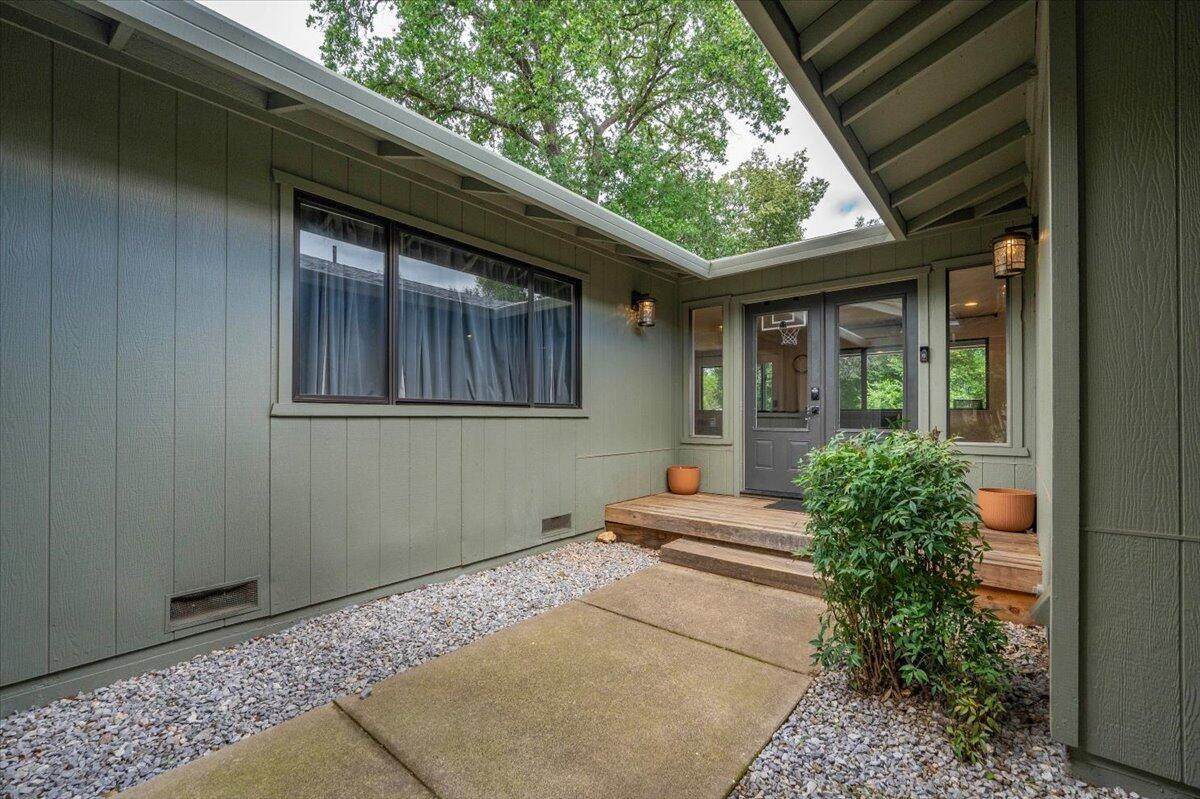4749 Fort Peck Street - Photo 1