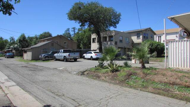 1933 Eureka Way - Photo 1