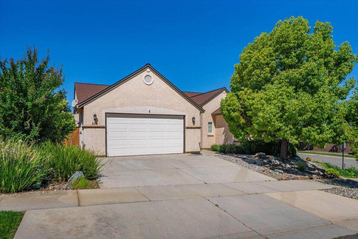 604 Durango Way - Photo 1