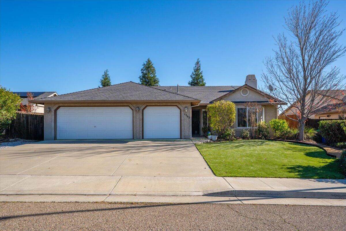1365 Southpointe Drive - Photo 1