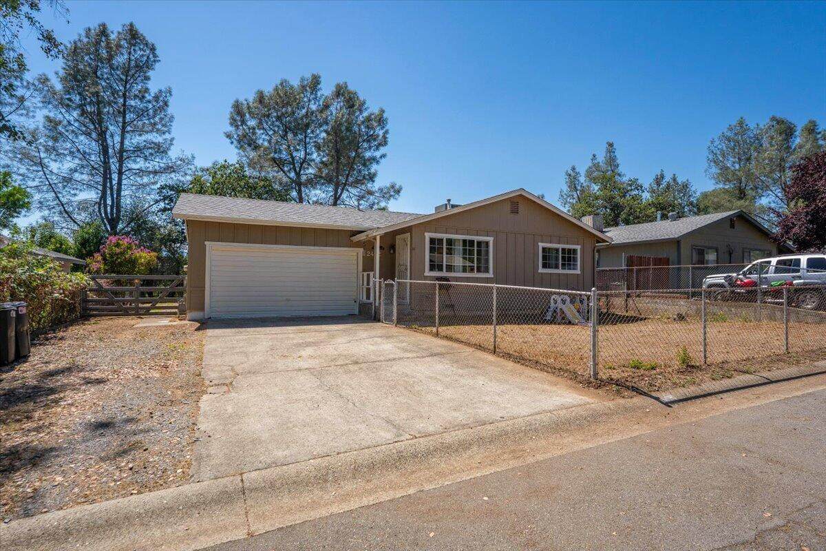 2422 Walton Avenue - Photo 1