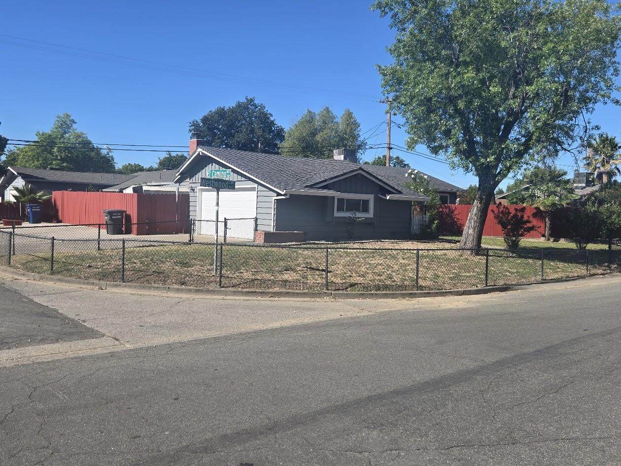 2143 Westwood Avenue - Photo 1