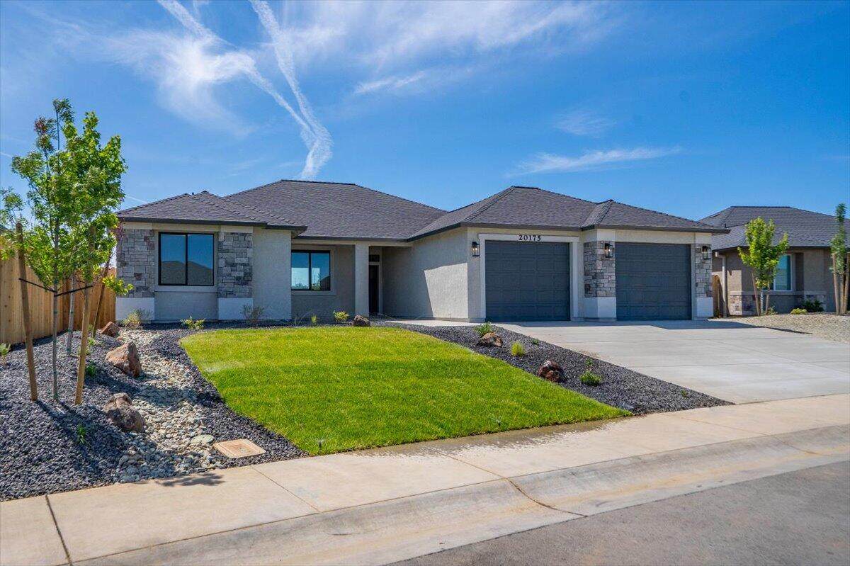 20175 Solomon Peak Drive - Photo 1