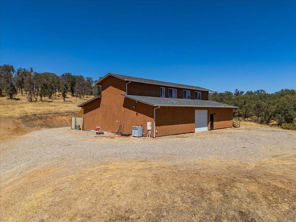 19600 Hidden Hills Road - Photo 1