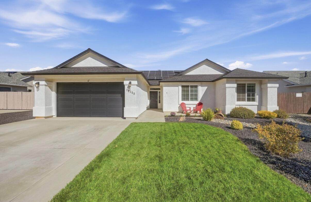 20208 Ballentine Drive - Photo 1
