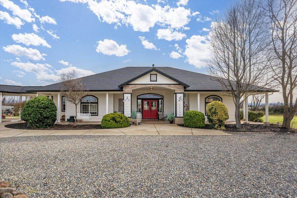 22099 Concept Way - Photo 1