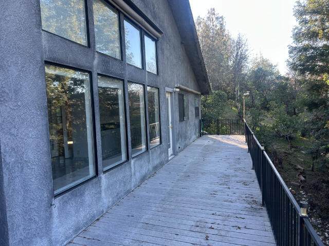 582 River Oaks Drive - Photo 1