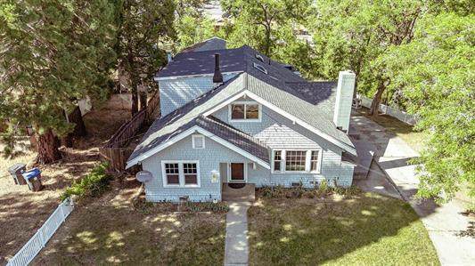 1435 Riverside Drive - Photo 1