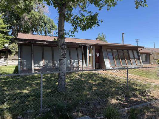 1206 10th Street - Photo 1
