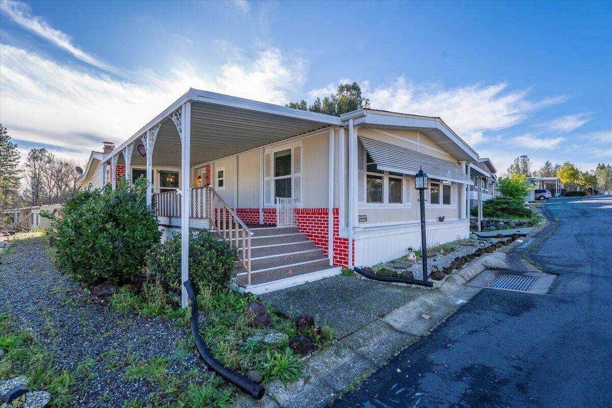 459 Red Cedar Drive - Photo 1