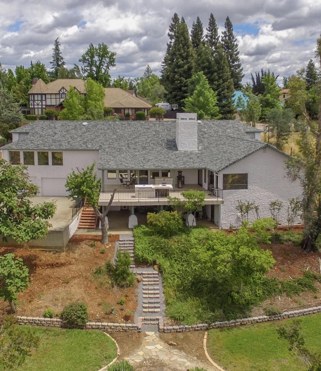 746 Sunriver Ln - Photo 1