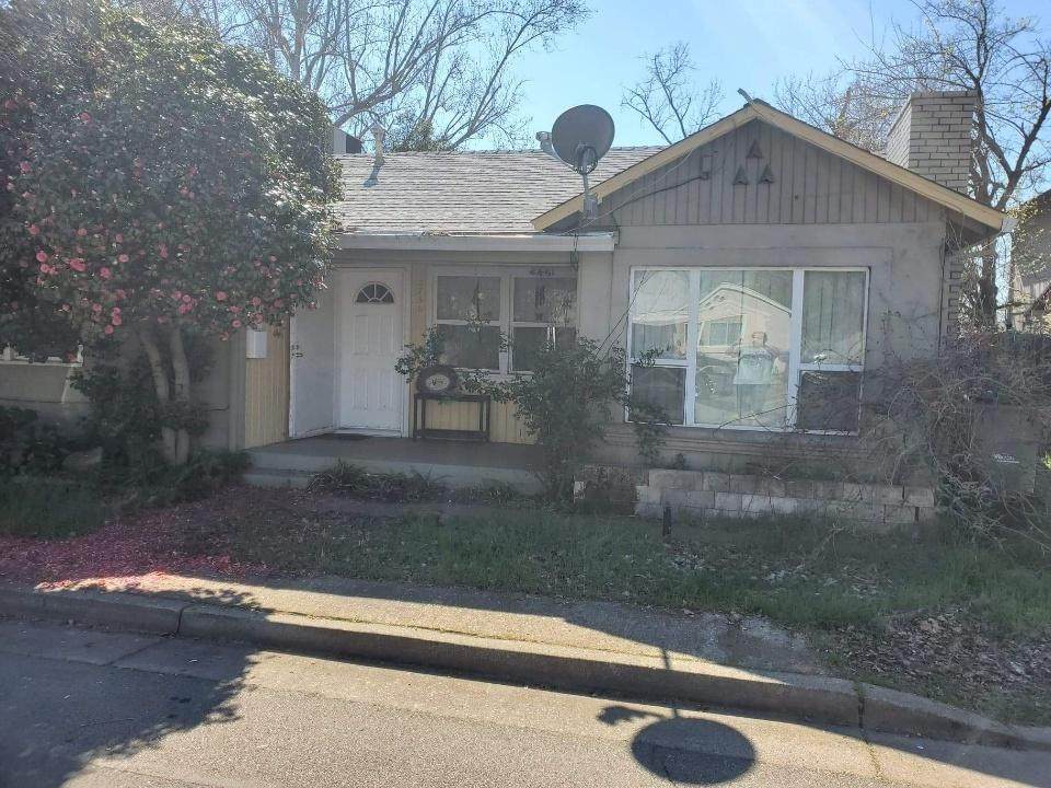 2756 Oak St - Photo 1 2756 Oak St - Photo 1