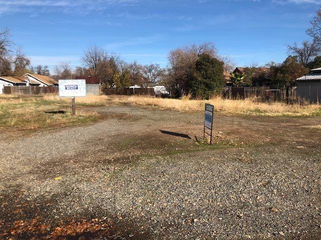 2725 East St - Photo 1