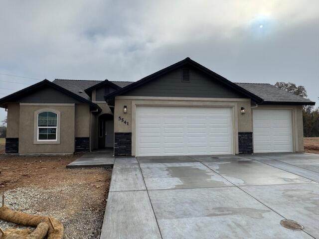 5541 Penrose Parkway - Photo 1