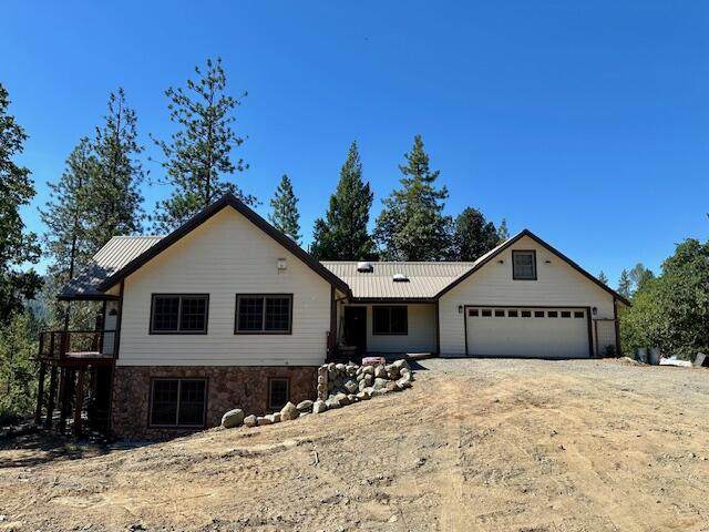 261 & 271 Salt Flat Road - Photo 1