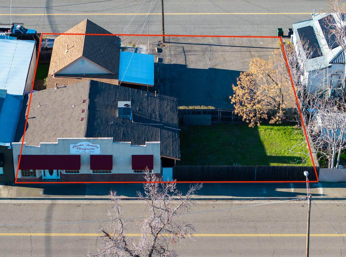 2976 Center Street - Photo 1