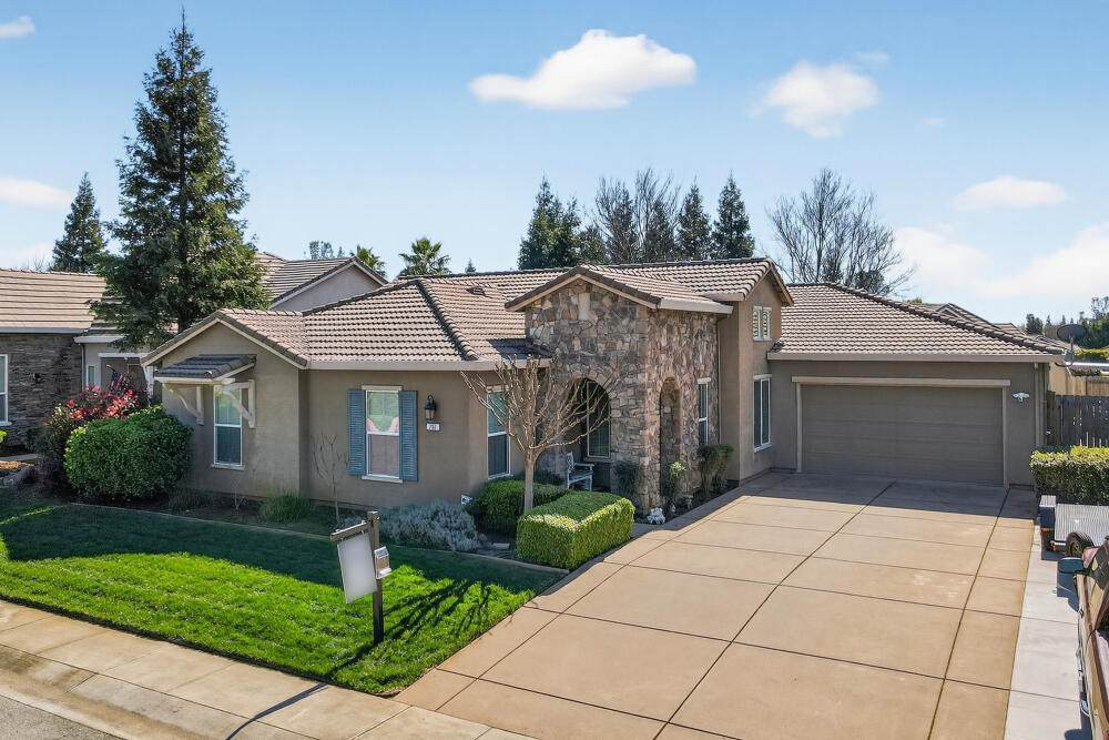 751 Woodacre Drive - Photo 1